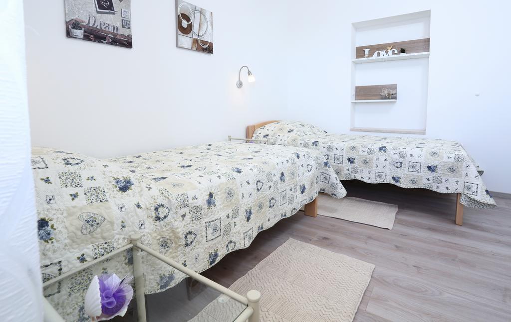 Apartment Smile ポドストラナ エクステリア 写真